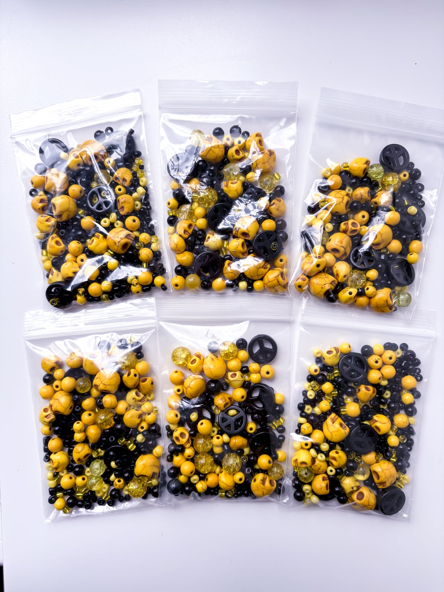 Bead Soup - Black & Yellow Mix