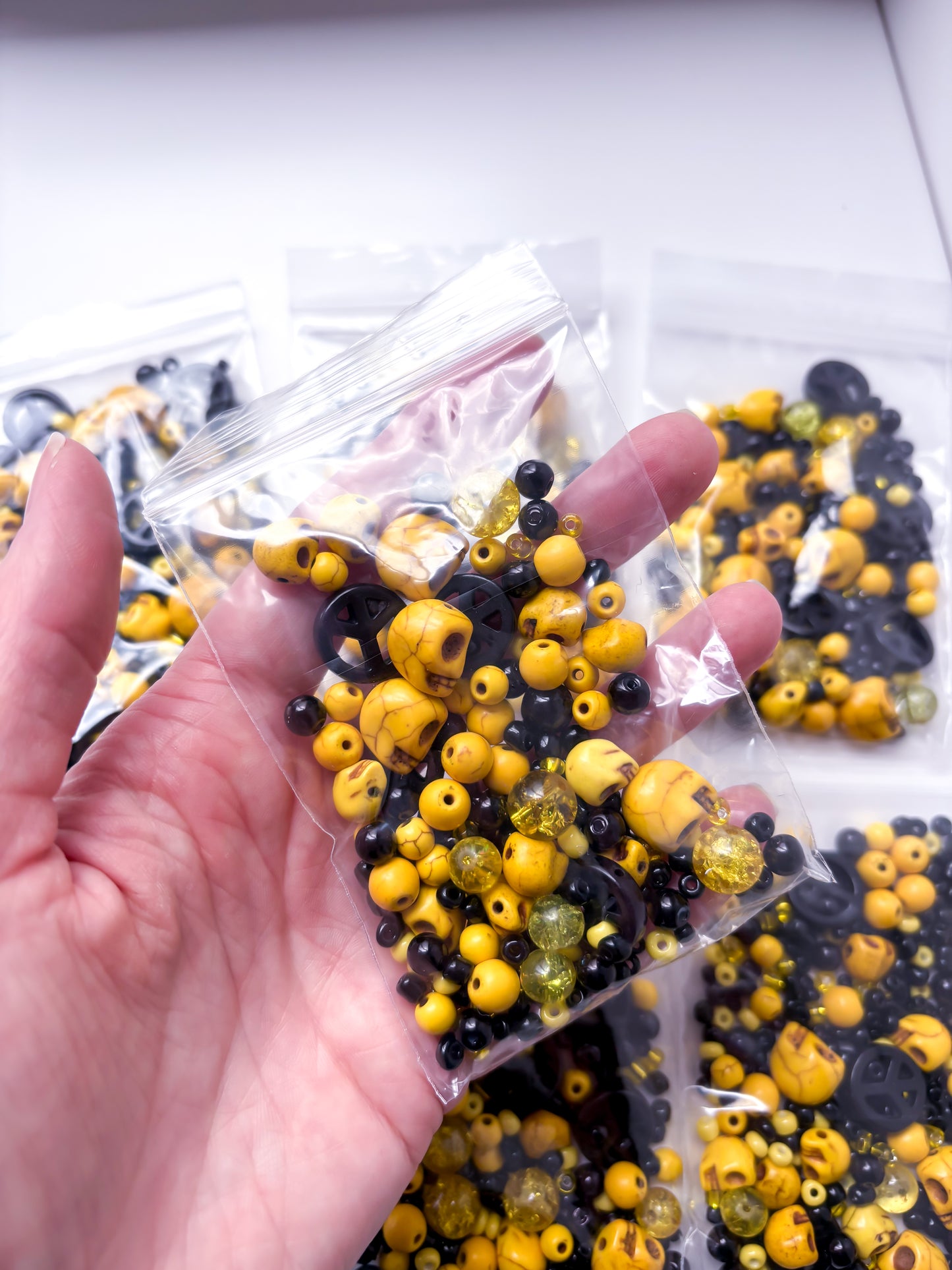 Bead Soup - Black & Yellow Mix
