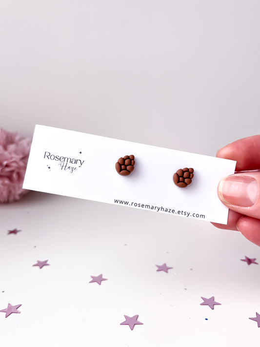 Pinecone Stud Earrings - BUY 2 GET 1 FREE 🎉