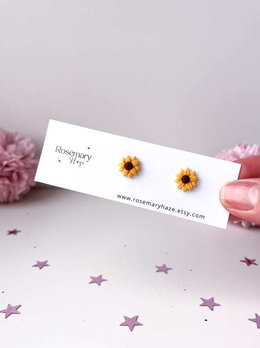 Sunflower Stud Earrings - BUY 2 GET 1 FREE 🎉