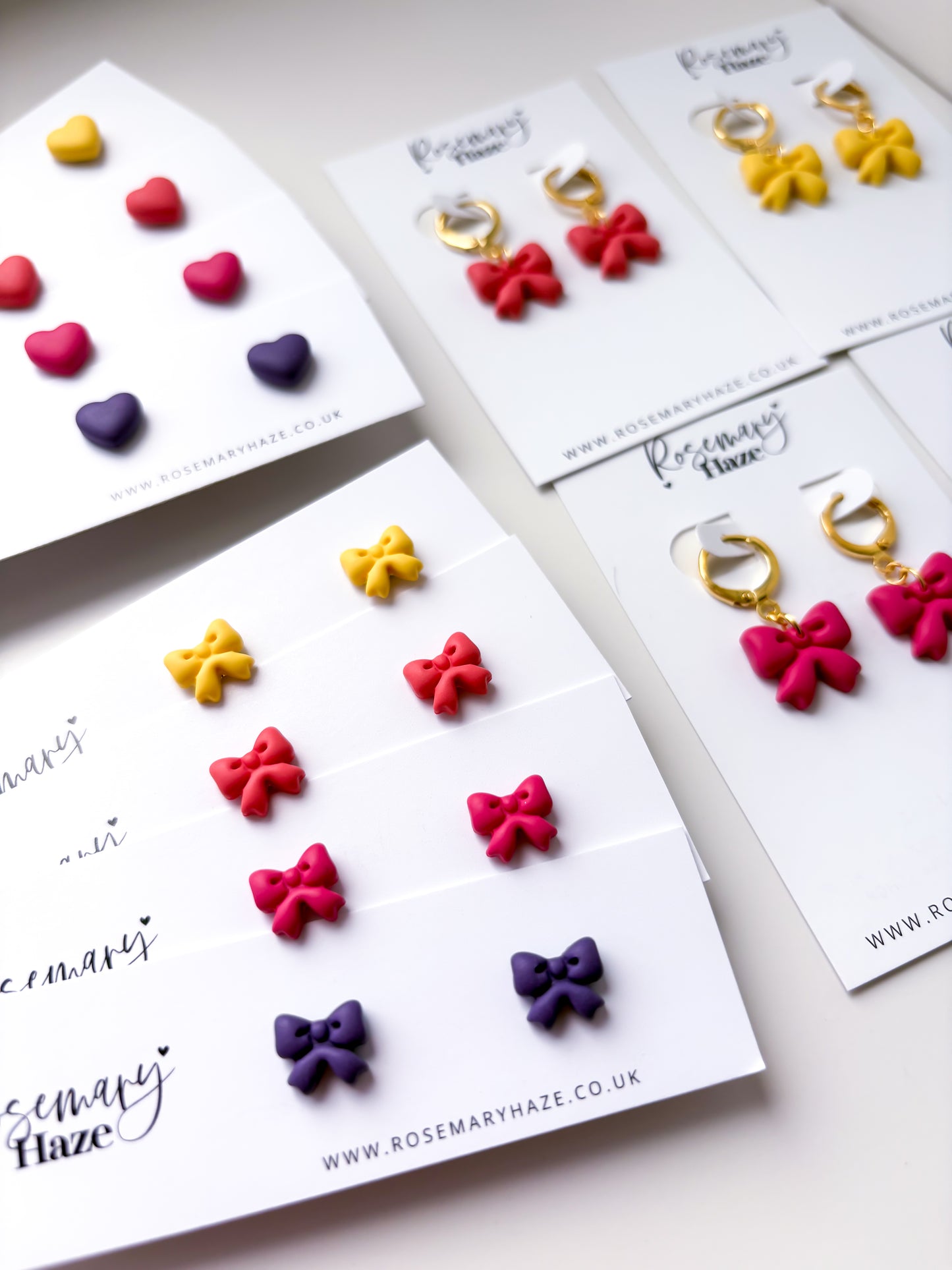 Bow Studs - Punch Pink