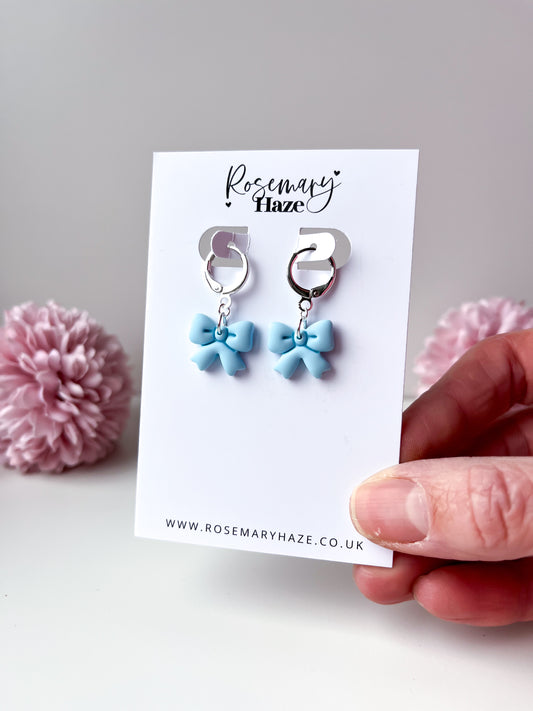 Baby Blue Bow Huggies