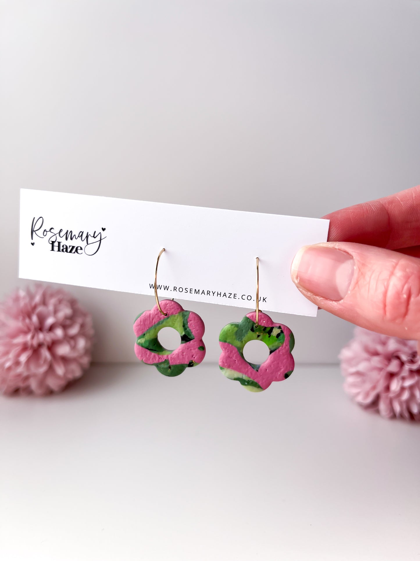 Pink & Green Flower Hoops - day 15 🏡